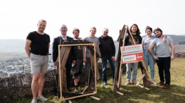 Unser Bild zeigt das Orga-Team von links nach rechts: Sascha Timplan, Werner Peters, 3. Vorsitzender Bürgerdienst e.V., Ingmar Wondra, Armin Wondra, Armin Surkus-Anzenhofer, Felix Richard, Hannah Kohl, Robin Resch